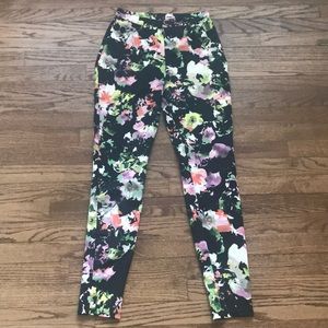 High Waisted Floral Pant